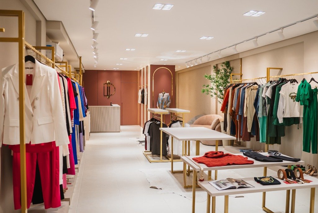 Loja moderna com design sofisticado